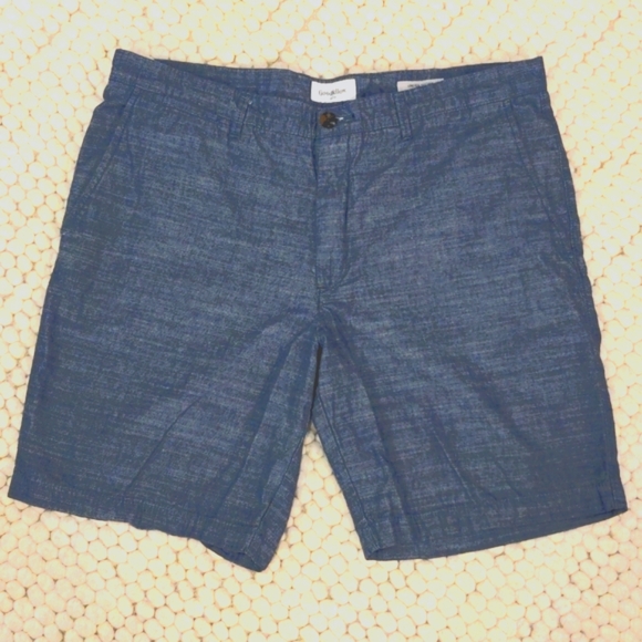 Men's Goodfellow & Co. Chambray Flat Front Linden Short, 9" Inseam, 38 - Picture 2 of 7